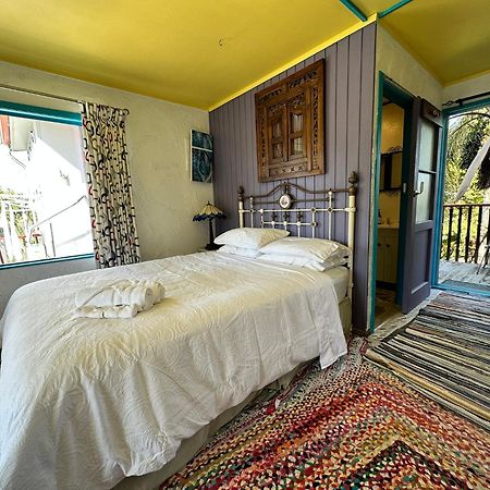 Cooks Beach Holiday Home Exterior photo